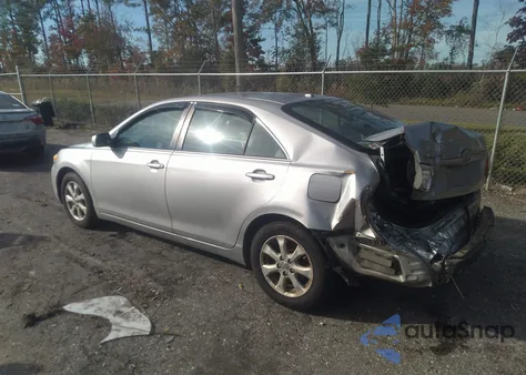 2011 Toyota Camry Le from USA, damaged, VIN 4T1BF3EKXBU173003
